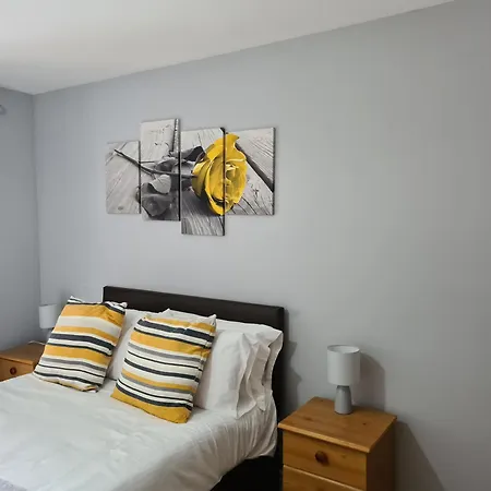 10, Valley View Lodge, A Beautiful 3 Bedroom Lodge With Private Hot Tub And Use Of All Onsite Leisure Facilities Including Fitness Suite, Indoor And Outdoor Pools Set In The Heart Of The Tamar Valley Gunnislake Exterior photo