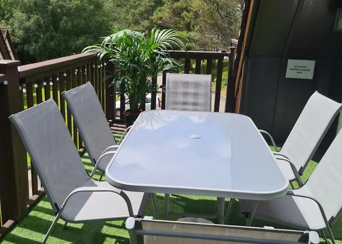 10, Valley View Lodge, A Beautiful 3 Bedroom Lodge With Private Hot Tub And Use Of All Onsite Leisure Facilities Including Fitness Suite, Indoor And Outdoor Pools Set In The Heart Of The Tamar Valley