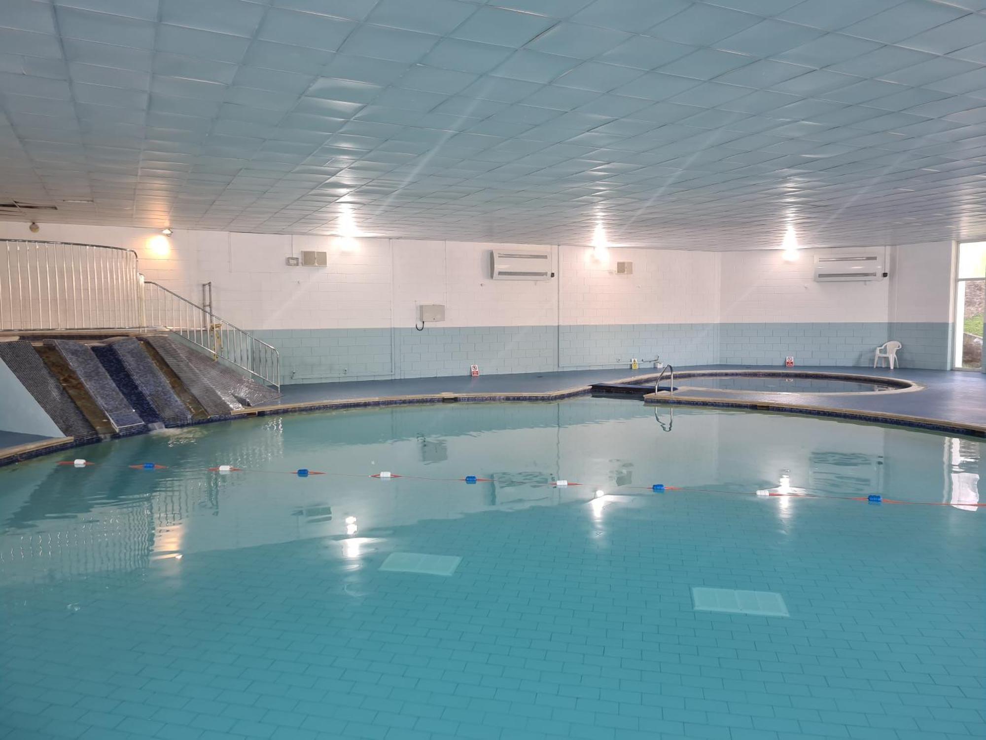 10, Valley View Lodge, A Beautiful 3 Bedroom With Private Hot Tub And Use Of Onsite Leisure Facilities Including Fitness Suite, Indoor And Outdoor Pools Set In The Heart Of The Tamar Valley *